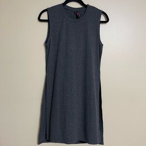 Betsy Johnson Performance long tank dress side slits size medium charcoal